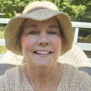 Meet your Posher, Joy